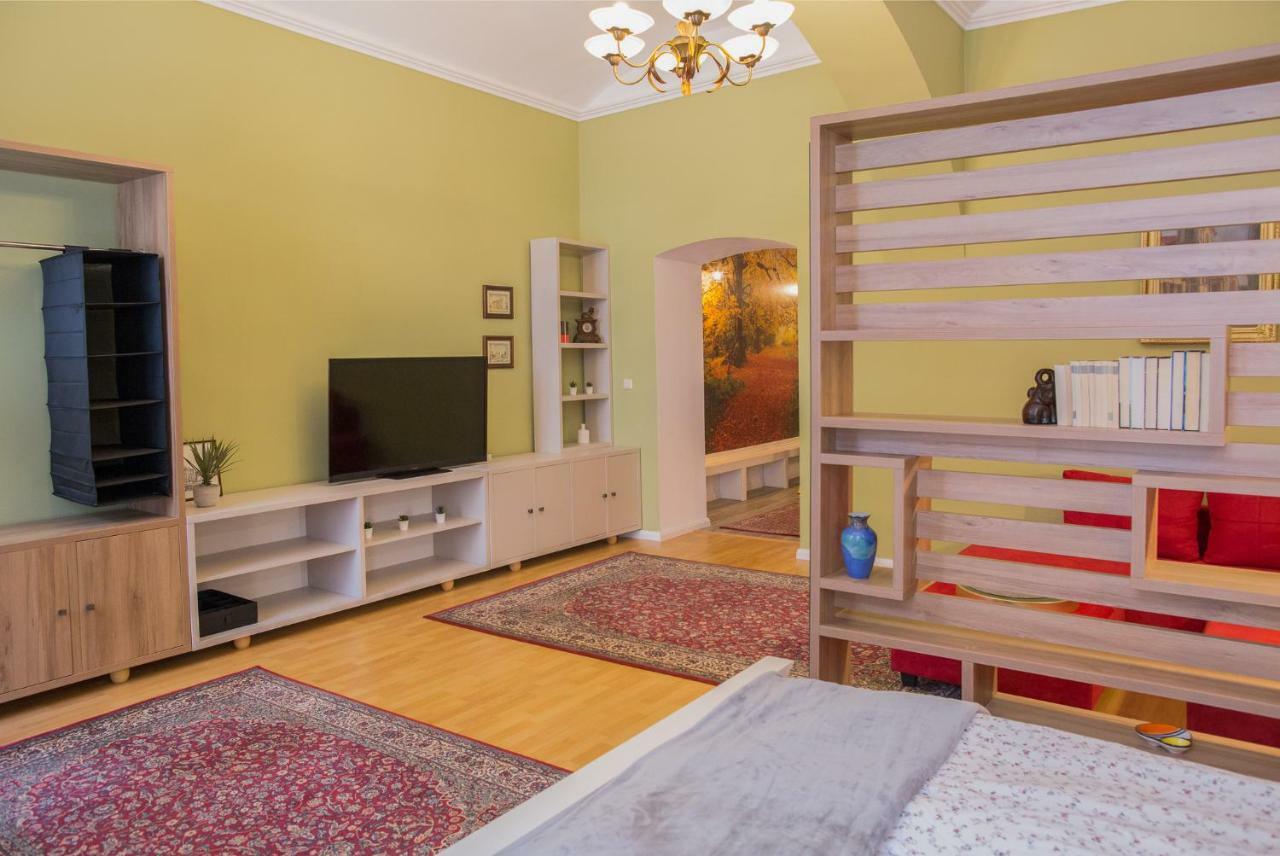 City Light Apartment Timisoara Exterior photo